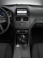 Mercedes-Benz C-Class 2007 года